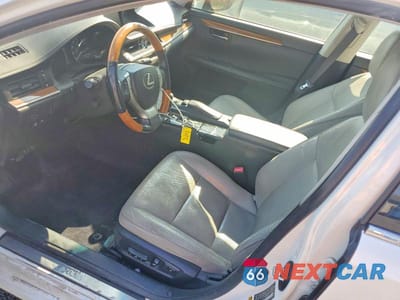 Zdjęcie 7 z 12 samochodu: 2014 LEXUS ES 300H VIN:JTHBW1GG4E2066030 - miniatura