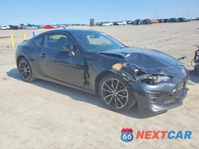 Czwarte zdjęcie samochodu z boku: 2020 TOYOTA 86 VIN:JF1ZNAA12L9751340 - miniatura