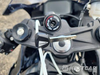 Zdjęcie 8 z 9 samochodu: 2026 KAWASAKI ZX636 K VIN:JKBZXJK12TA016252 - miniatura