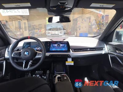 Zdjęcie 9 z 15 samochodu: 2026 BMW X1 M35I VIN:WBX13EF09T5515539 - miniatura