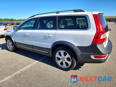 Drugie zdjęcie samochodu z przodu: 2011 VOLVO XC70 T6 VIN:YV4902BZ5B1115153 - miniatura