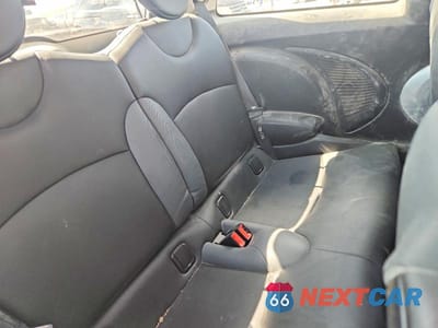 Zdjęcie 10 z 12 samochodu: 2008 MINI COOPER S VIN:WMWMF73558TT93923 - miniatura