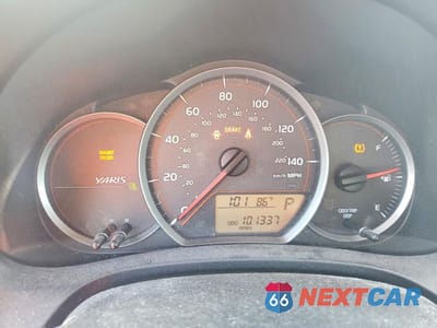 Zdjęcie 9 z 12 samochodu: 2012 TOYOTA YARIS 3-DOOR L VIN:JTDJTUD30CD506450 - miniatura