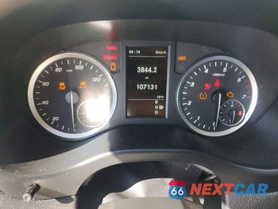 Zdjęcie 9 z 13 samochodu: 2020 MERCEDES BENZ METRIS VIN:W1WV0FEY9L3710755 - miniatura