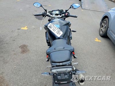 Zdjęcie 6 z 9 samochodu: 2020 YAMAHA MT-10 VIN:JYARN48E2LA003251 - miniatura