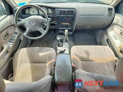 Zdjęcie 8 z 12 samochodu: 2004 TOYOTA TACOMA DOUBLE CAB VIN:5TEHN72NX4Z387796 - miniatura