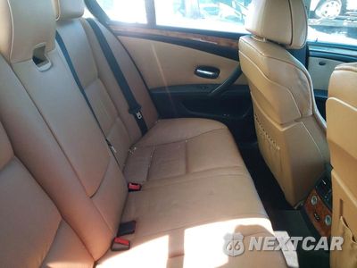 Zdjęcie 10 z 12 samochodu: 2009 BMW 528 XI VIN:WBANV13519C154830 - miniatura