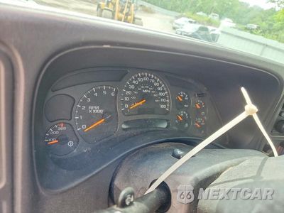 Zdjęcie 9 z 12 samochodu: 2003 CHEVROLET SILVERADO K2500 HEAVY DUTY VIN:1GCHK29U43E195963 - miniatura