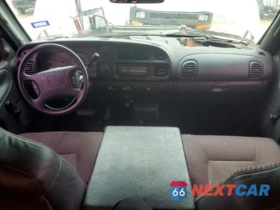 Zdjęcie 8 z 12 samochodu: 1999 DODGE RAM 1500 VIN:3B7HC12Y5XG130462 - miniatura