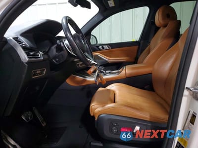 Zdjęcie 7 z 14 samochodu: 2019 BMW X5 XDRIVE40I VIN:5UXCR6C52KLL08302 - miniatura