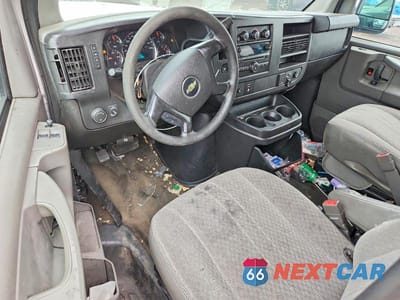 Zdjęcie 8 z 13 samochodu: 2015 CHEVROLET EXPRESS G2500 LS VIN:1GAWGPFG6F1282188 - miniatura