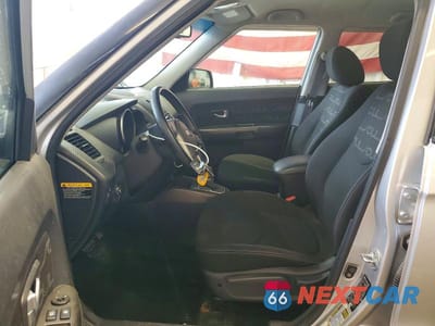 Zdjęcie 7 z 14 samochodu: 2013 KIA SOUL + VIN:KNDJT2A6XD7588478 - miniatura