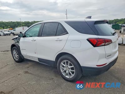 Drugie zdjęcie samochodu z przodu: 2022 CHEVROLET EQUINOX LS VIN:3GNAXSEV7NS159802 - miniatura