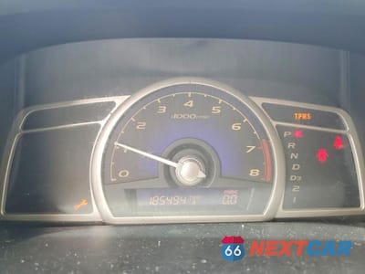 Zdjęcie 9 z 13 samochodu: 2010 HONDA CIVIC LX VIN:2HGFA1F53AH565423 - miniatura