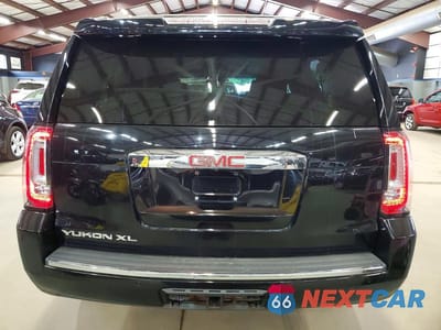 Zdjęcie 6 z 12 samochodu: 2015 GMC YUKON XL DENALI VIN:1GKS2JKJ3FR239274 - miniatura