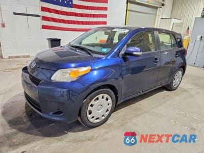 2014 SCION XD BASE JTKKUPB40E1044290 - główne zdjęcie licytacji z USA - miniatura