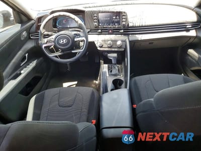 Zdjęcie 8 z 12 samochodu: 2025 HYUNDAI ELANTRA SE VIN:KMHLL4DG6SU987603 - miniatura