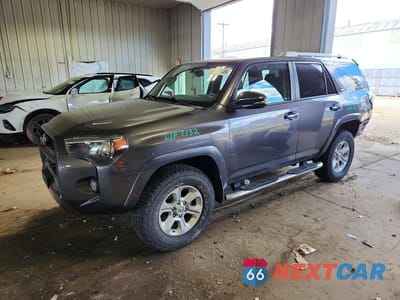 2017 TOYOTA 4RUNNER SR5 PREMIUM JTEBU5JR1H5410923 - główne zdjęcie licytacji z USA - miniatura