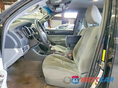 Zdjęcie 7 z 12 samochodu: 2009 TOYOTA TACOMA DOUBLE CAB VIN:3TMLU42N19M033195 - miniatura