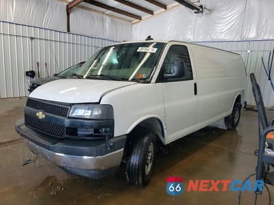 2020 CHEVROLET EXPRESS 2500 CARGO DELIVERY VAN 1GCWGBFGXL1188420 - główne zdjęcie licytacji z USA - miniatura