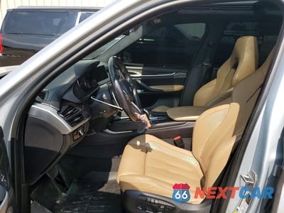 Zdjęcie 7 z 13 samochodu: 2016 BMW X5 M VIN:5YMKT6C57G0C89747 - miniatura