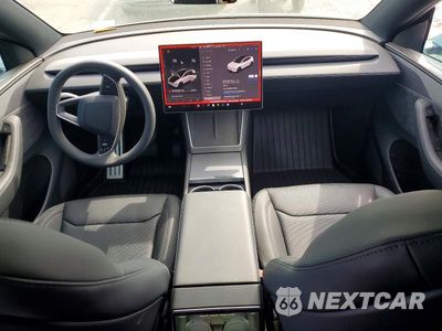 Zdjęcie 8 z 12 samochodu: 2026 TESLA MODEL Y VIN:7SAYGDEEXTF621443 - miniatura