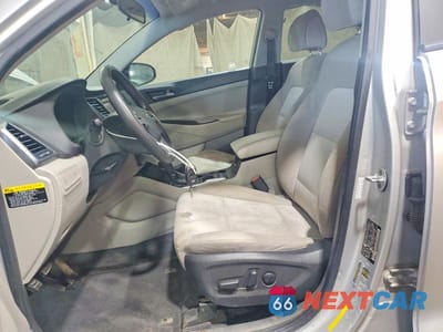 Zdjęcie 7 z 13 samochodu: 2016 HYUNDAI TUCSON ECO VIN:KM8J33A21GU193920 - miniatura