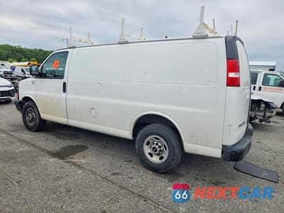 Drugie zdjęcie samochodu z przodu: 2017 GMC SAVANA G2500 VIN:1GTW7AFF2H1137860 - miniatura