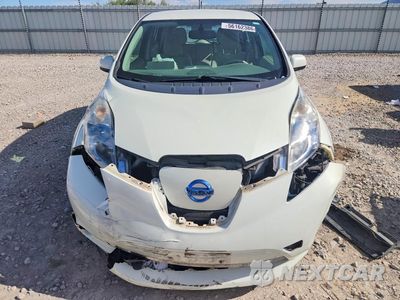 Piąte zdjęcie samochodu w środku: 2012 NISSAN LEAF SV VIN:JN1AZ0CP9CT027044 - miniatura