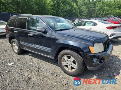 Czwarte zdjęcie samochodu z boku: 2006 JEEP GRAND CHEROKEE LAREDO VIN:1J4GS48K86C218730 - miniatura