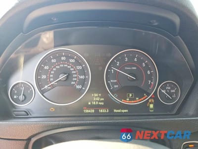 Zdjęcie 9 z 12 samochodu: 2013 BMW 335 XI VIN:WBA3B9C59DF585664 - miniatura