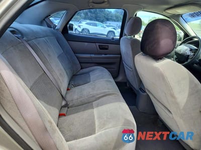 Zdjęcie 10 z 12 samochodu: 2004 FORD TAURUS SE VIN:1FAFP532X4A207064 - miniatura