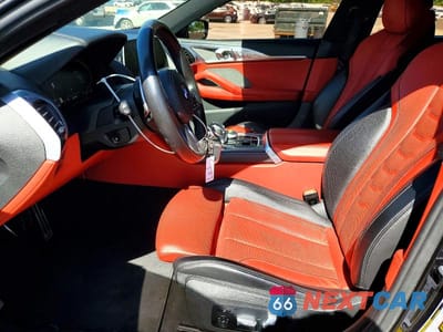 Zdjęcie 7 z 12 samochodu: 2022 BMW 840XI VIN:WBAGV4C01NCJ13106 - miniatura