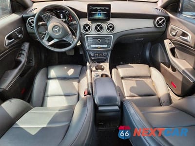 Zdjęcie 8 z 12 samochodu: 2019 MERCEDES-BENZ CLA 250 4MATIC VIN:WDDSJ4GB6KN776259 - miniatura