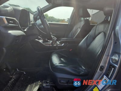 Zdjęcie 7 z 13 samochodu: 2020 TOYOTA HIGHLANDER HYBRID LIMITED VIN:5TDXBRCH4LS002009 - miniatura