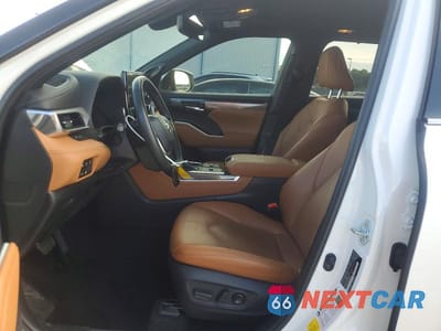 Zdjęcie 7 z 14 samochodu: 2023 TOYOTA HIGHLANDER PLATINUM VIN:5TDKDRAHXPS033374 - miniatura