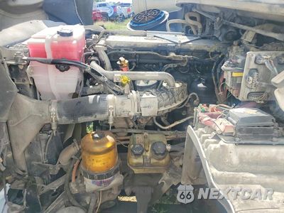 Zdjęcie 7 z 10 samochodu: 2017 FREIGHTLINER M2 112 MED - SEMI TRUCK VIN:3AKJC5DV1HDJE0029 - miniatura