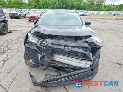 Piąte zdjęcie samochodu w środku: 2019 TOYOTA RAV4 XLE PREMIUM VIN:JTMA1RFV3KJ003075 - miniatura