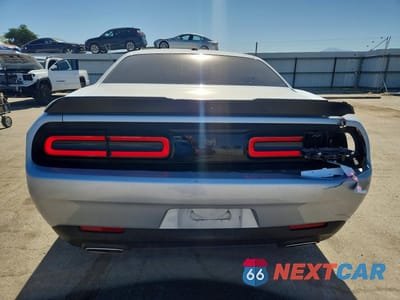 Zdjęcie 6 z 12 samochodu: 2023 DODGE CHALLENGER SXT VIN:2C3CDZAG3PH650503 - miniatura