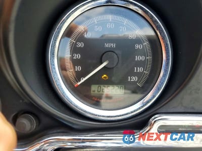 Zdjęcie 7 z 10 samochodu: 2009 HARLEY-DAVIDSON FLHTCUTG VIN:1HD1MAM119Y851965 - miniatura