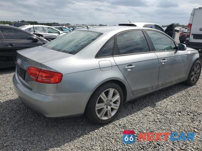 Trzecie zdjęcie samochodu z tyłu: 2011 AUDI A4 PREMIUM VIN:WAUBFAFL7BN054526 - miniatura
