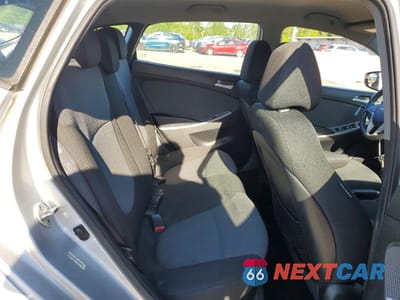 Zdjęcie 10 z 12 samochodu: 2013 HYUNDAI ACCENT GS VIN:KMHCT5AEXDU080770 - miniatura