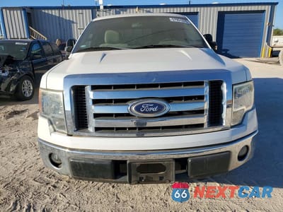 Piąte zdjęcie samochodu w środku: 2010 FORD F150 SUPER CAB VIN:1FTVX1CVXAKC18693 - miniatura