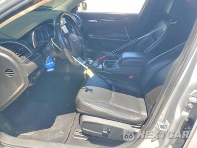 Zdjęcie 7 z 12 samochodu: 2020 CHRYSLER 300 LIMITED VIN:2C3CCAEG6LH141840 - miniatura