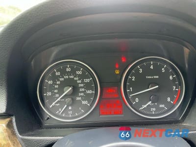 Zdjęcie 8 z 13 samochodu: 2007 BMW 335 I VIN:WBAWB73507P022115 - miniatura