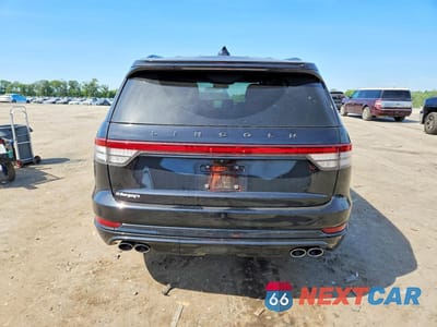Zdjęcie 6 z 13 samochodu: 2025 LINCOLN AVIATOR BLACK LABEL VIN:5LM5J9XC2SGL11147 - miniatura