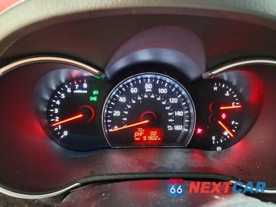 Zdjęcie 9 z 13 samochodu: 2015 KIA SORENTO LX VIN:5XYKT3A65FG640101 - miniatura