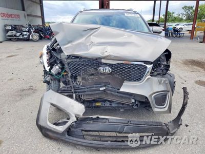 Piąte zdjęcie samochodu w środku: 2016 KIA SORENTO LX VIN:5XYPG4A39GG076864 - miniatura