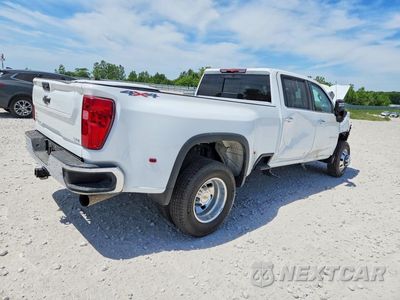 Trzecie zdjęcie samochodu z tyłu: 2024 CHEVROLET SILVERADO K3500 LTZ VIN:1GC4YUEY7RF196447 - miniatura