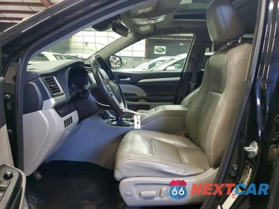 Zdjęcie 7 z 13 samochodu: 2017 TOYOTA HIGHLANDER XLE VIN:5TDJZRFH0HS455564 - miniatura